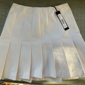 Alice and Olivia vegan leather pleated skirt